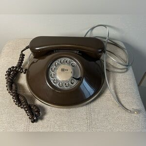 VTG Brown Rotary Dial Desk Phone Pancake Phone Northern Telecom Untested 1981